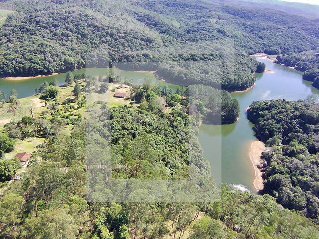 Sítio para Venda em Juquitiba - 2